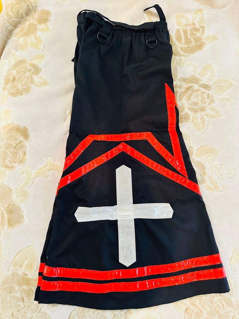 ファットパンツ 十字架