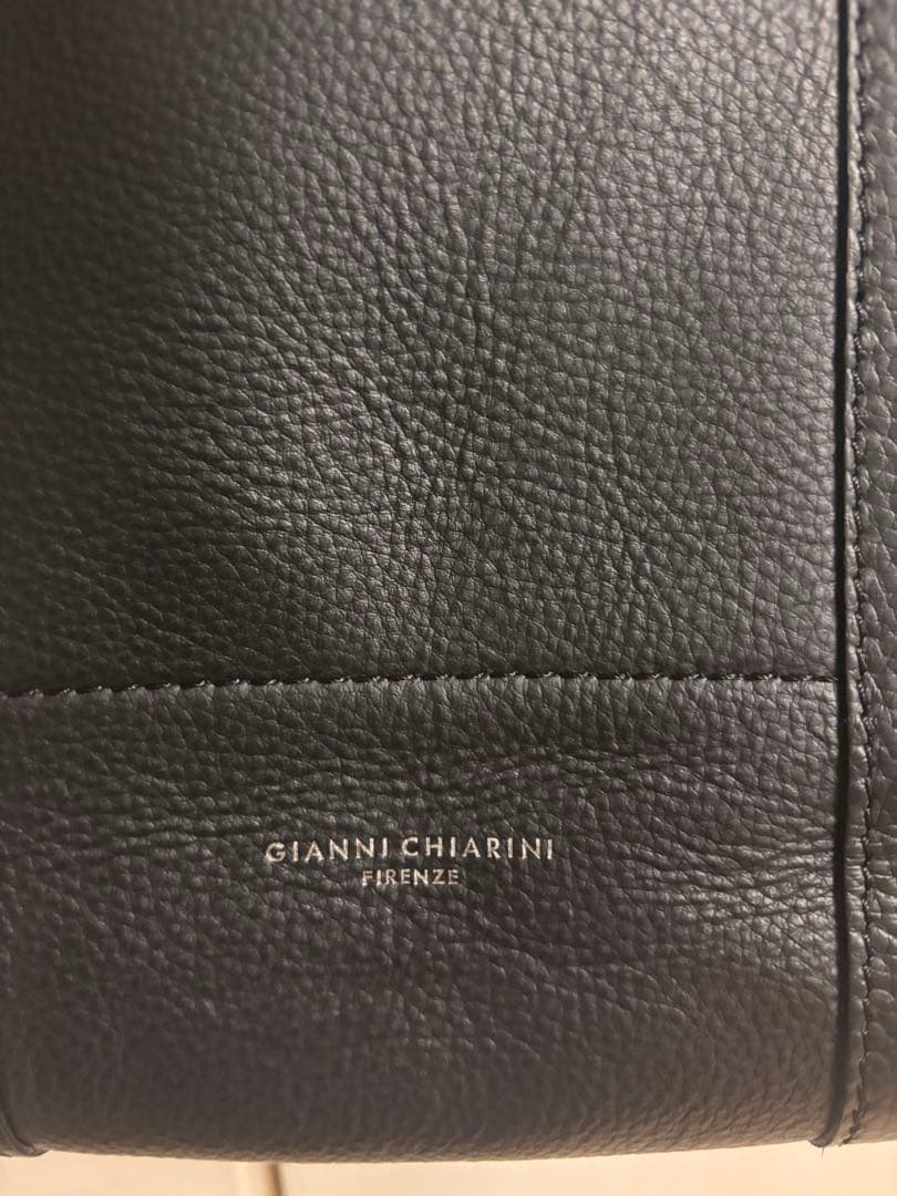 ジャンニキアリーニ スーパーライトS