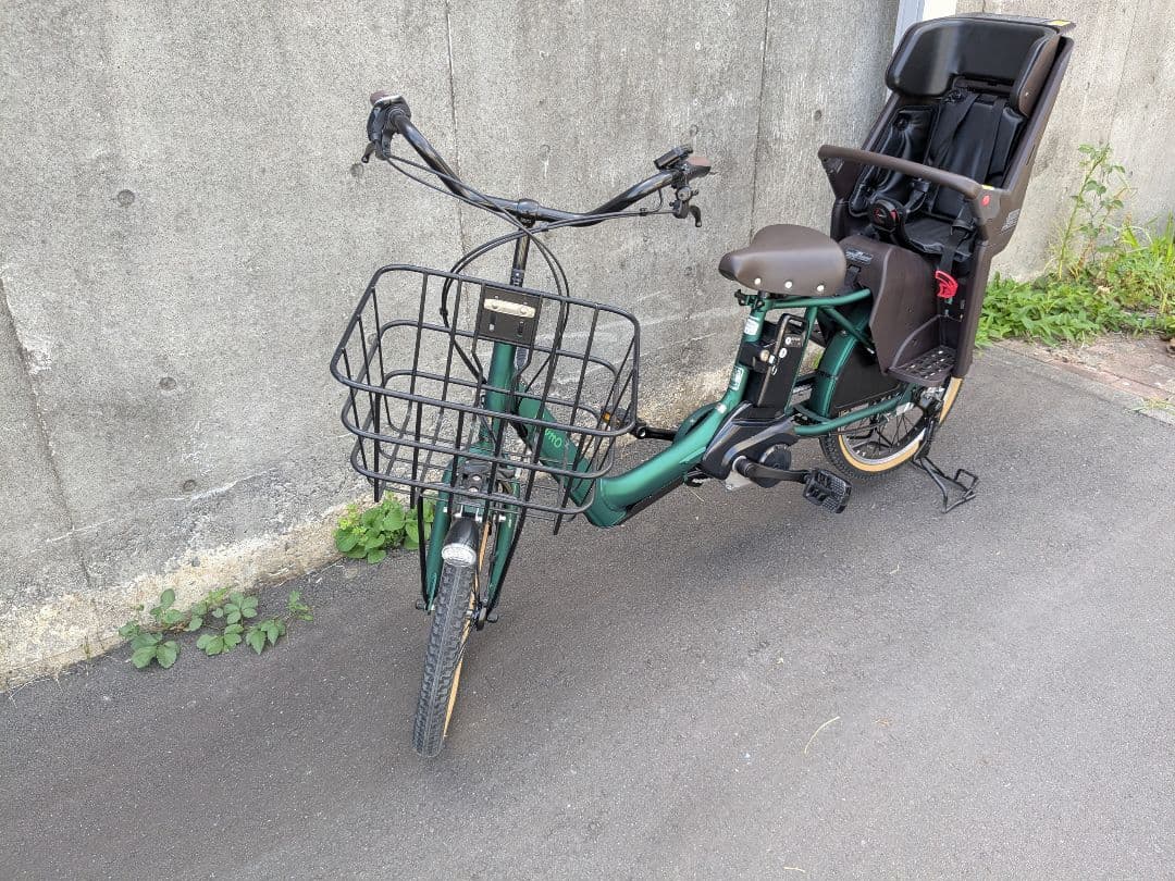 電動アシスト自転車 ギュットgyutto チャイルドシート付き グリーン