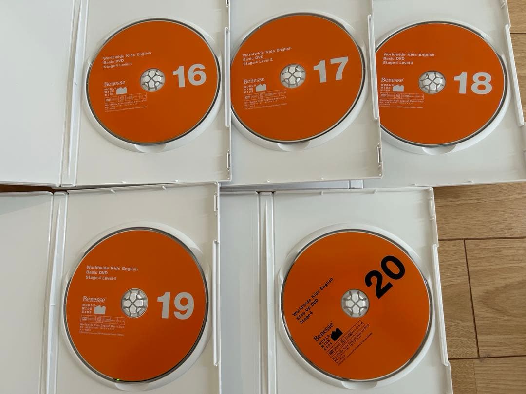 wwk ワールドワイドキッズ DVD30枚　parentsガイド6冊セット