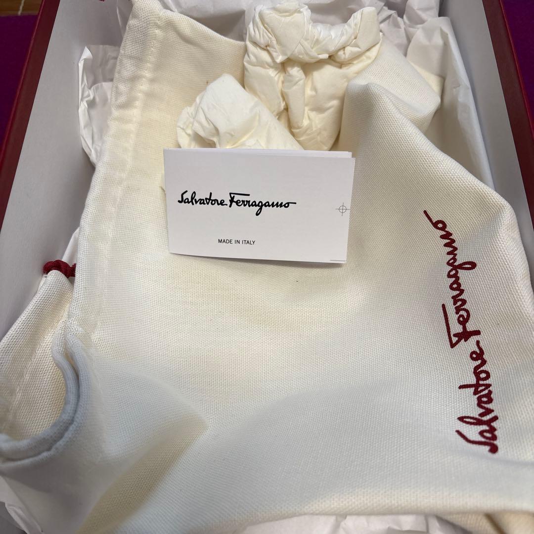 salvadore Ferragamo バレーシューズ　6 1/2