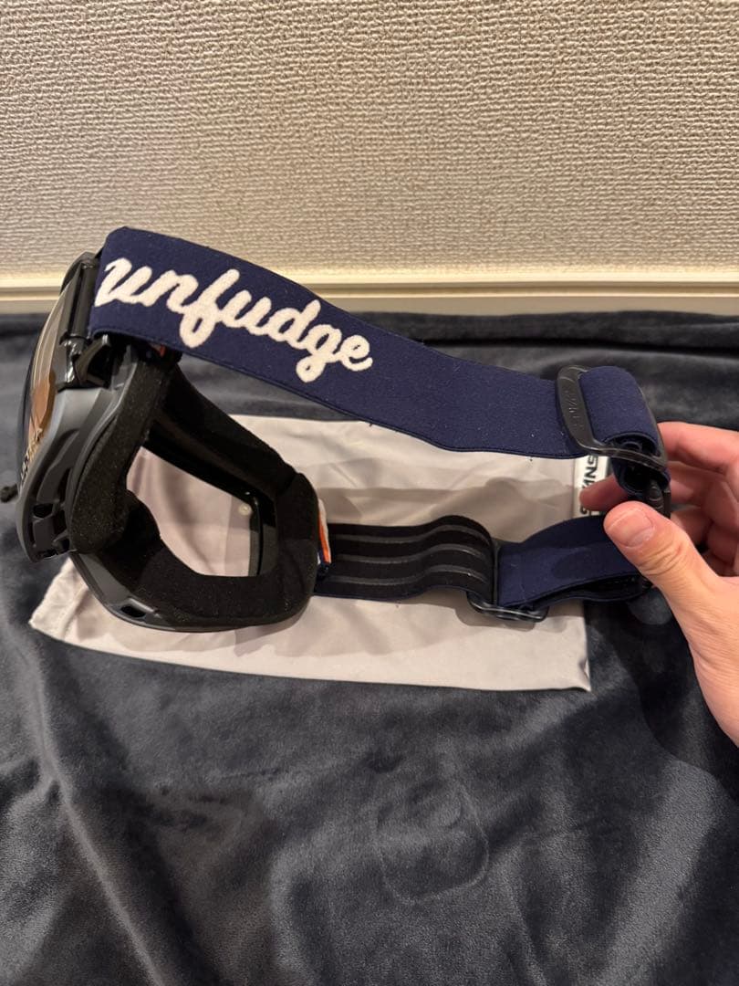 SWANS UNFUDGE ゴーグル 収納袋付き