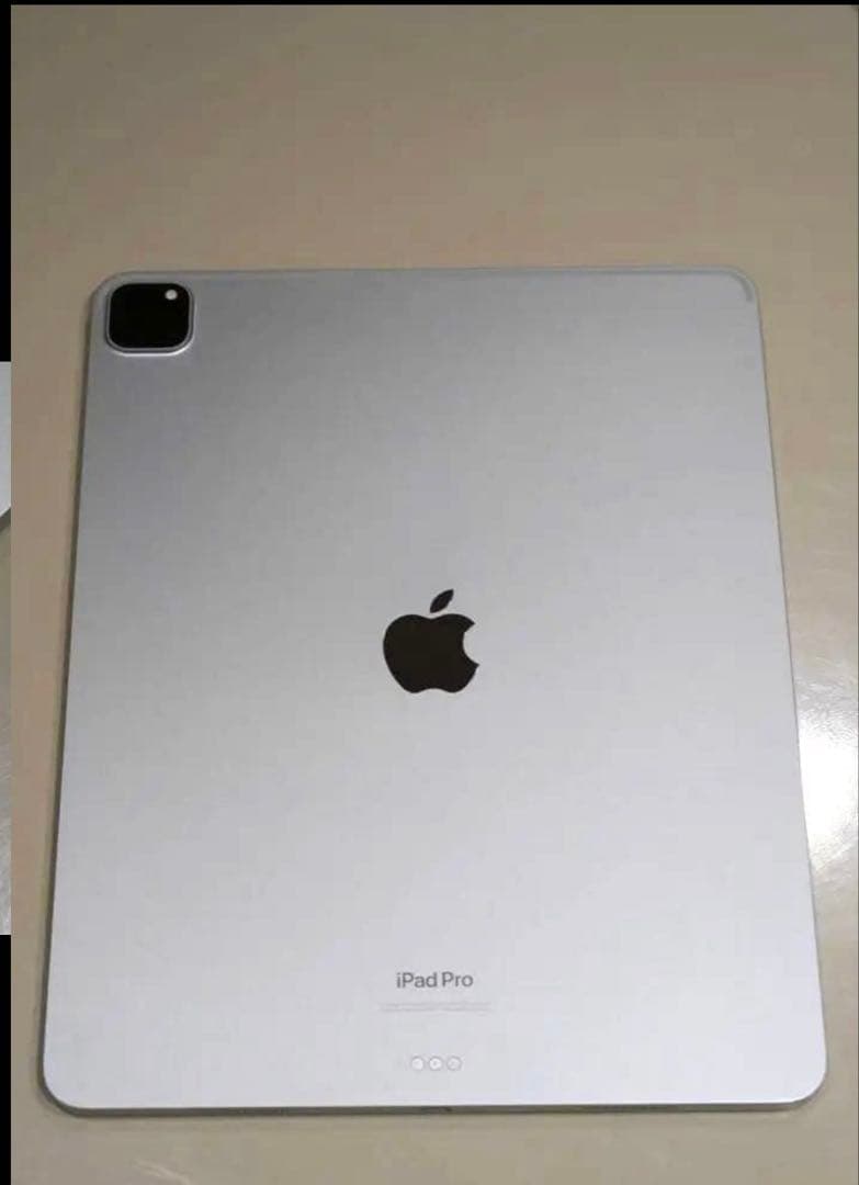 iPad Pro 12.9（Wi-Fi）キーボード、ペンシルセット！