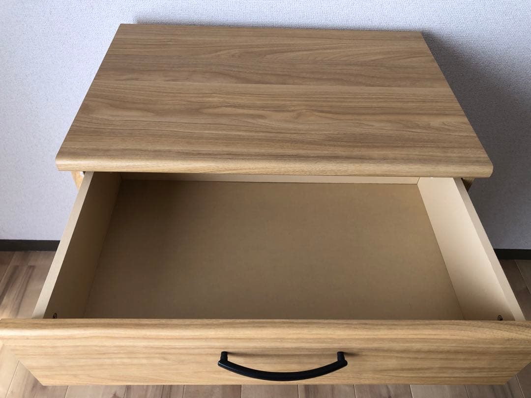 モダンな引き出し付きローボード②