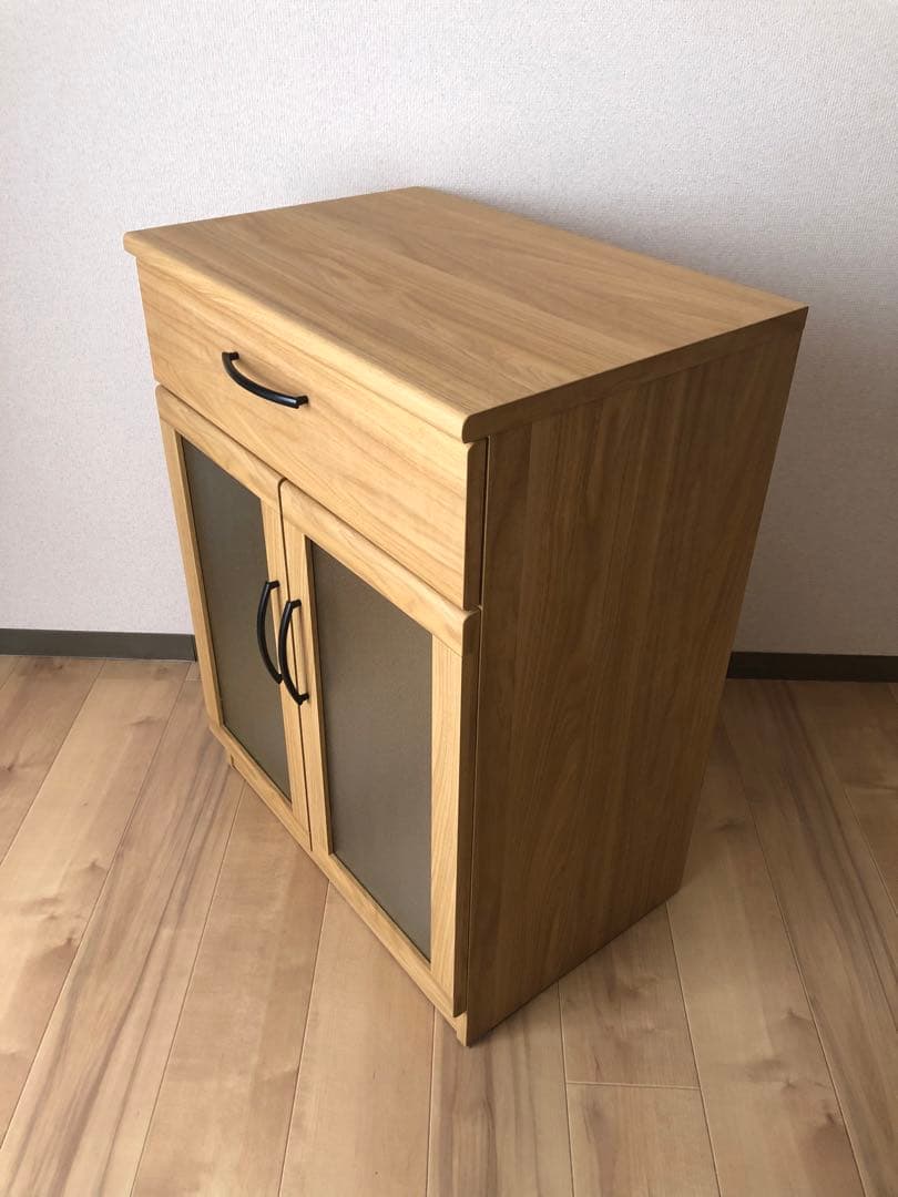 モダンな引き出し付きローボード②