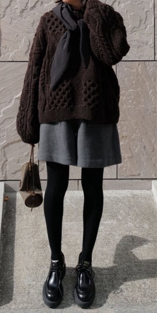 machatt ウールショートパンツ　ロング　グレー