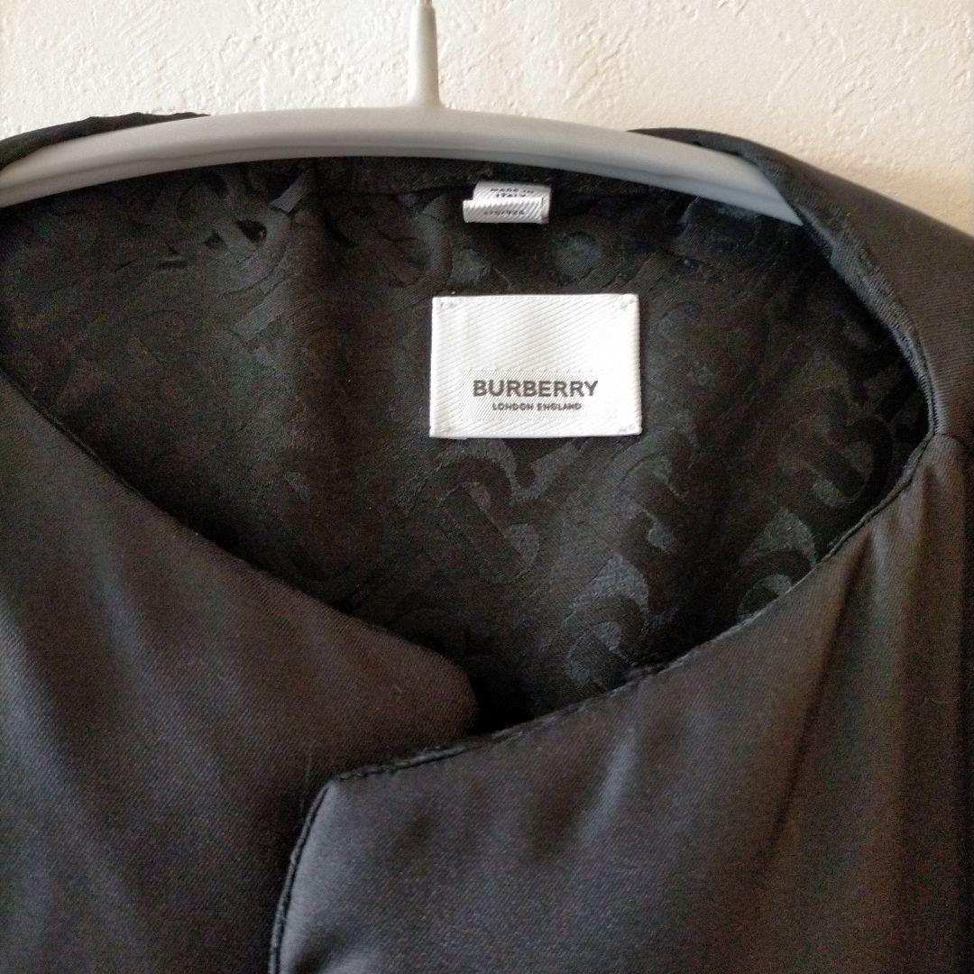 BURBERRY ブラック ポンチョ・ケープコート