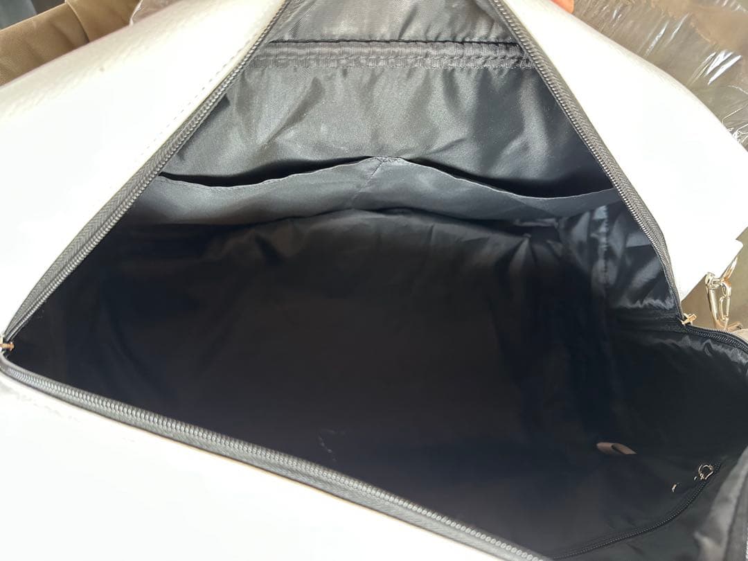 新品　ゼクシオ XXIO ボストンバッグ スポーツバッグ GGB-X144