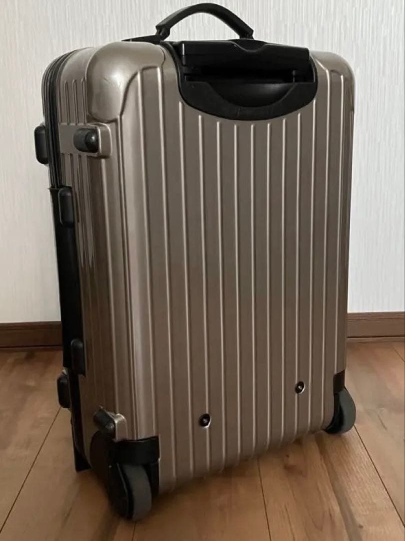 【美品】RIMOWA スーツケース 33L SALSA 2輪 プロセッコ