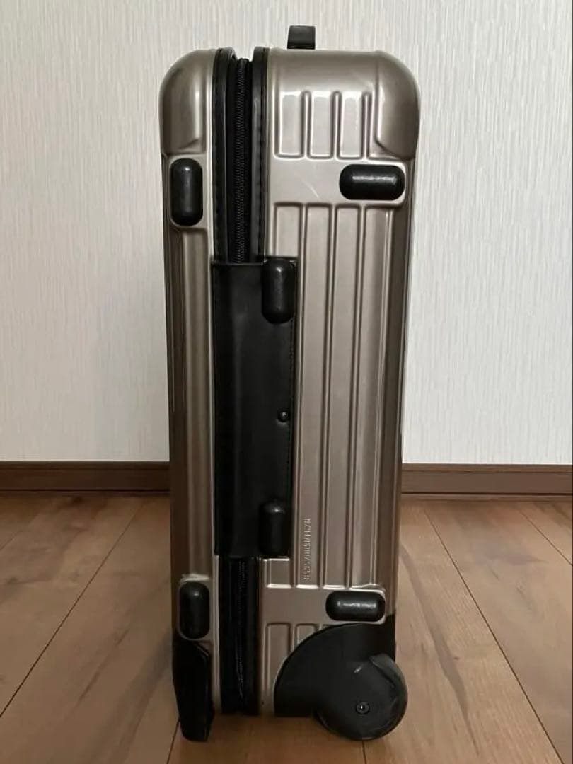【美品】RIMOWA スーツケース 33L SALSA 2輪 プロセッコ