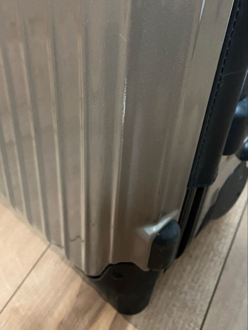 【美品】RIMOWA スーツケース 33L SALSA 2輪 プロセッコ