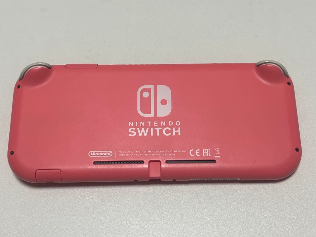 Nintendo Switch Lite 本体　コーラル
