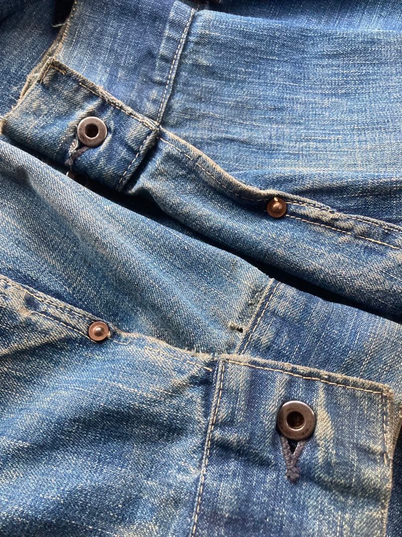 1940' 4ボタン 大戦モデル UFOリベット ドーナツボタン 42サイズ