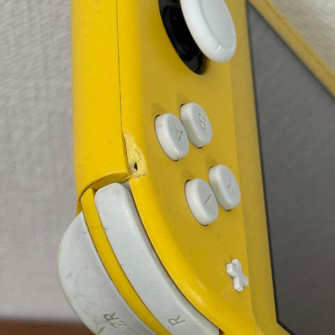 Nintendo Switch Lite イエロー 正常動作品