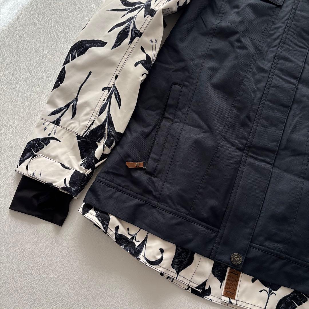 02423 ROXY ロキシー　スノボウェア　上下セット