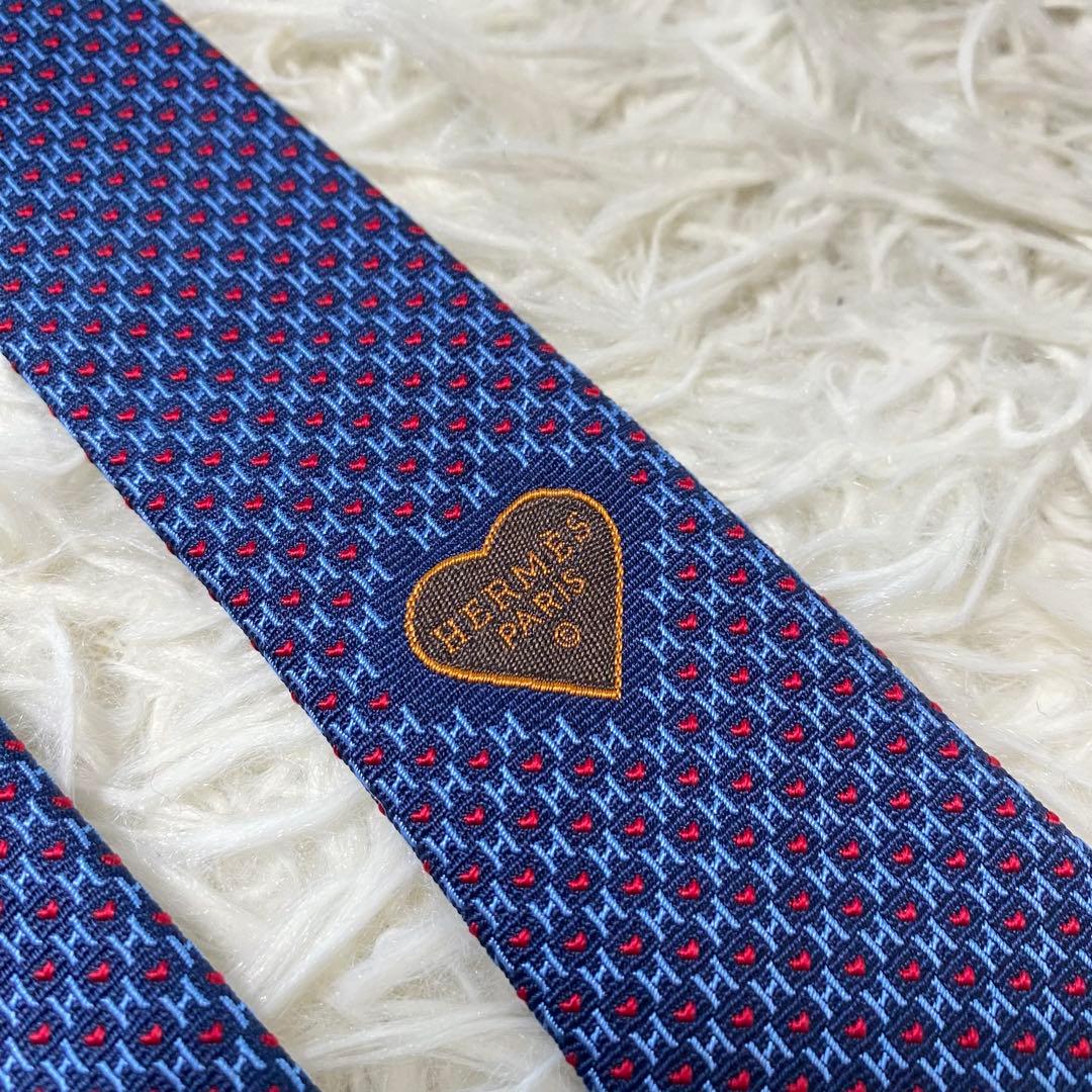【超極美品】エルメス　ファソネ　ハート　ナローネクタイ　ネイビー　剣幅7cm