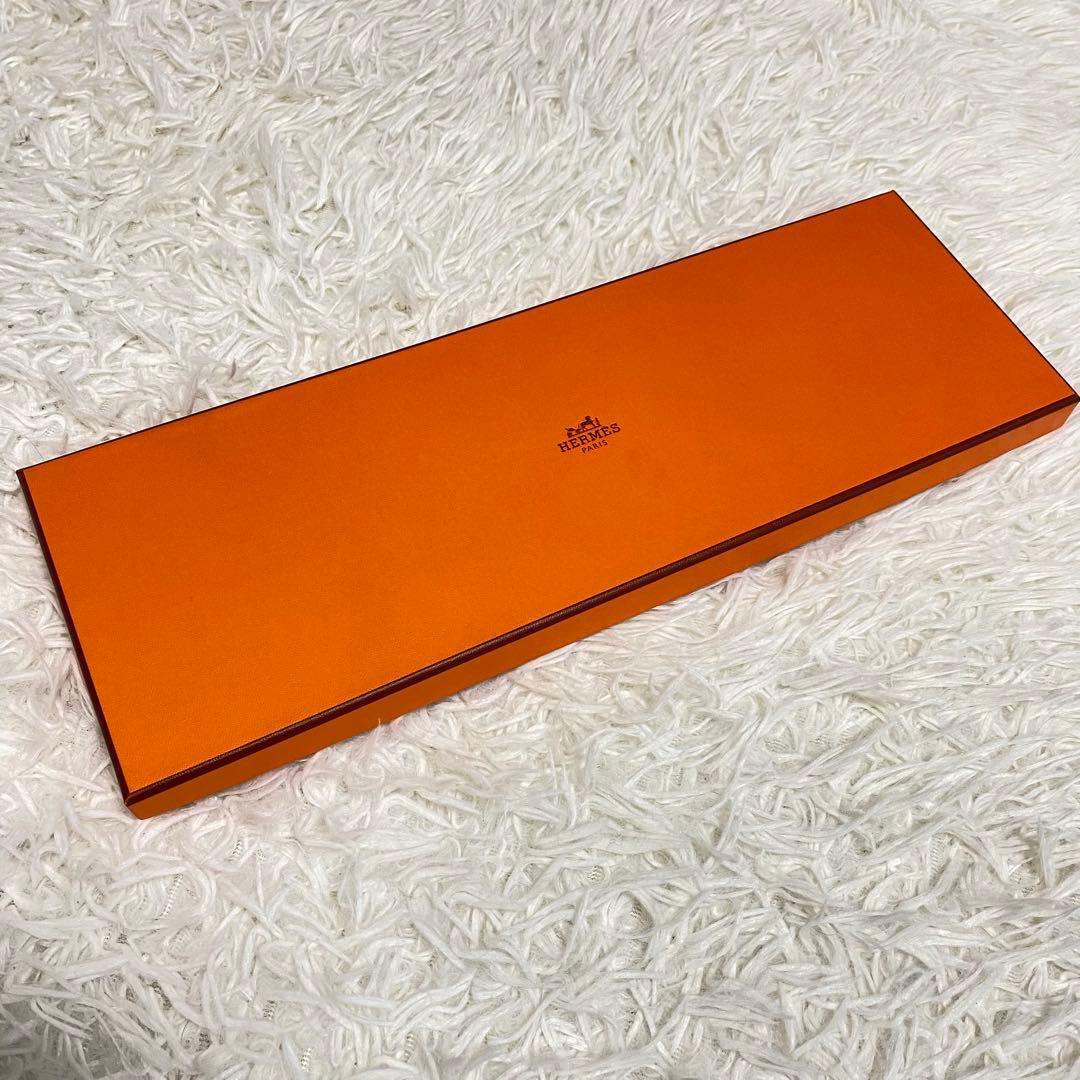 【超極美品】エルメス　ファソネ　ハート　ナローネクタイ　ネイビー　剣幅7cm