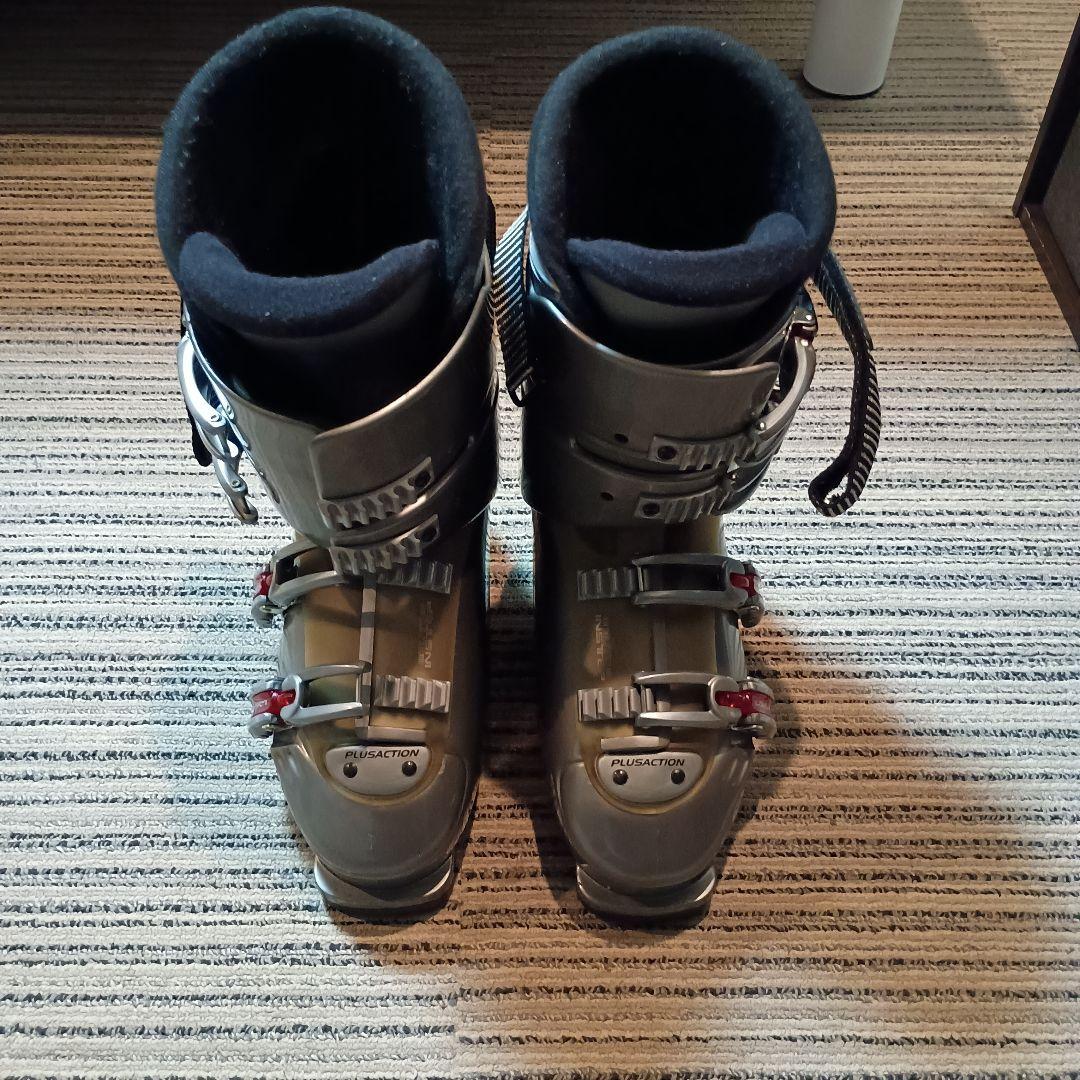 スキー板（98cm）とブーツ（25～26ｃｍ）、バッグ付き