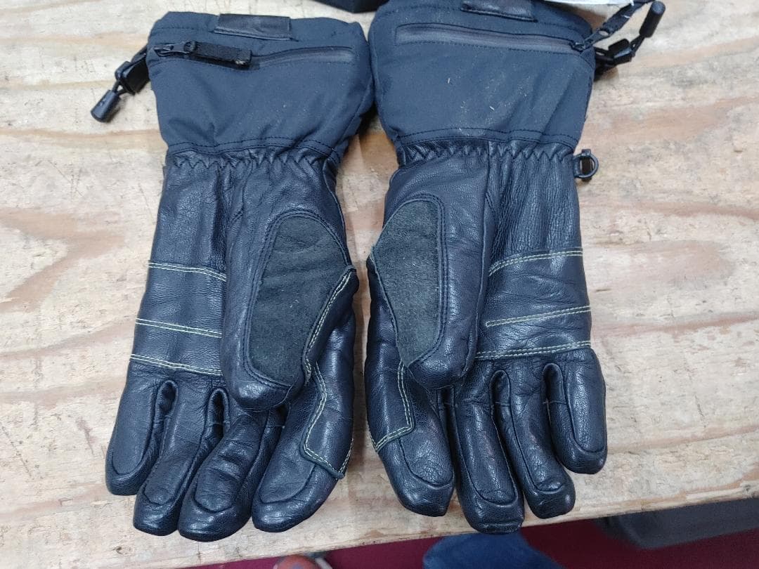 S ブラックダイヤモンドソラノスキーグローブ