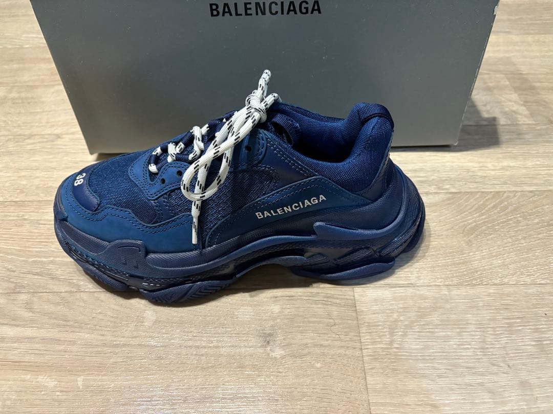 新品未使用 BALENCIAGA バレンシアガ Triple S ネイビー38