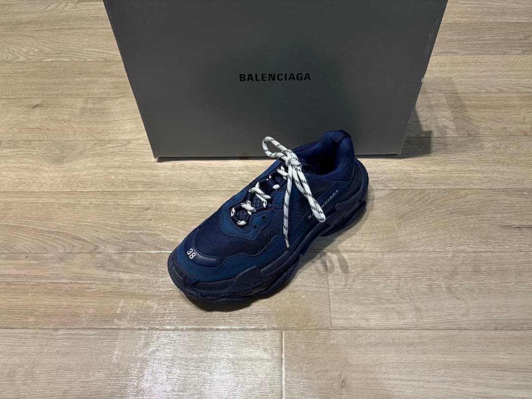 新品未使用 BALENCIAGA バレンシアガ Triple S ネイビー38