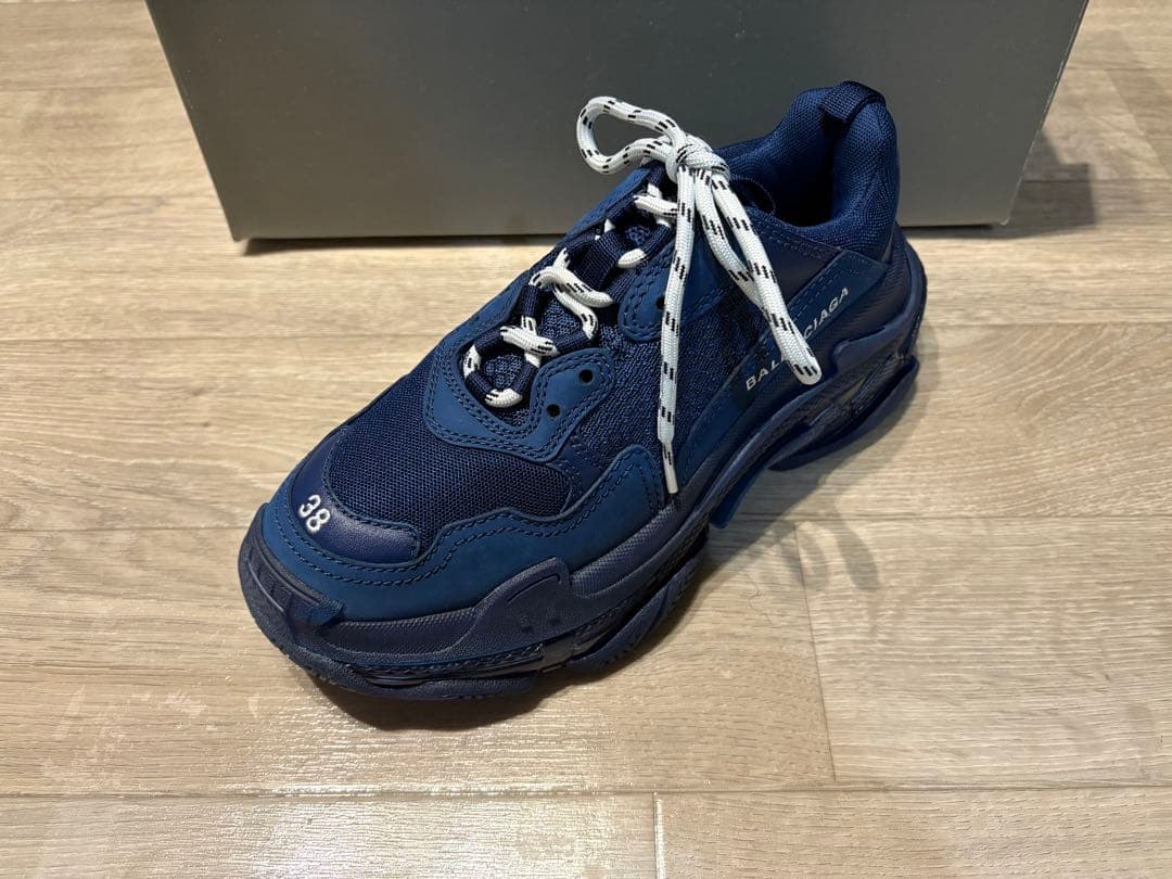 新品未使用 BALENCIAGA バレンシアガ Triple S ネイビー38