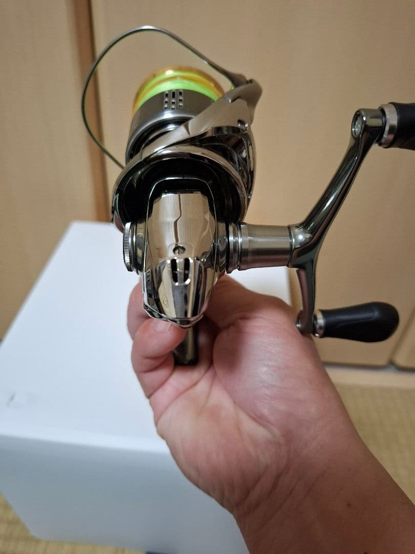 リール 18STELLA C3000SDHHG