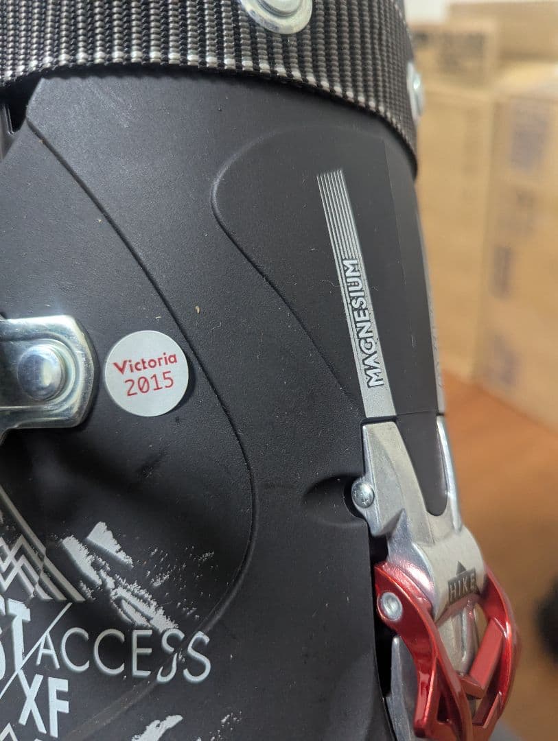 スキーブーツ Salomon Quest ACCESS XF 28〜28.5cm