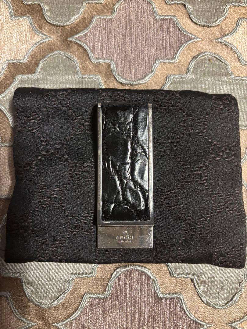 GUCCI ブラッククロコダイルレザー マネークリップ