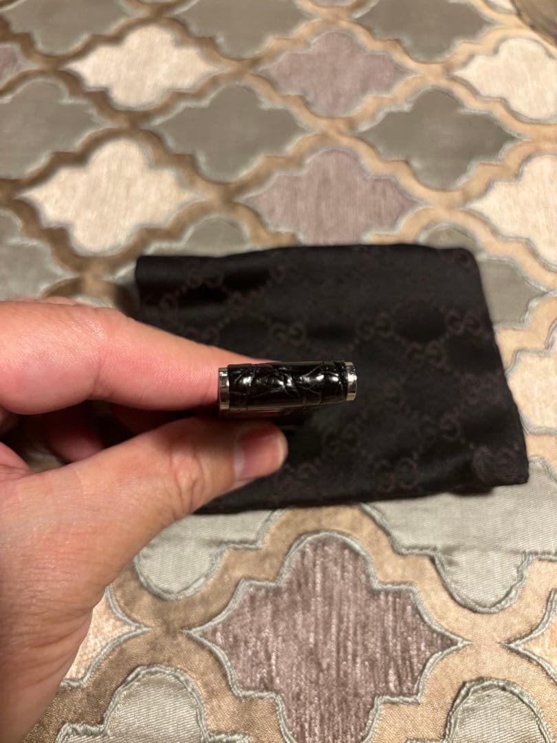 GUCCI ブラッククロコダイルレザー マネークリップ