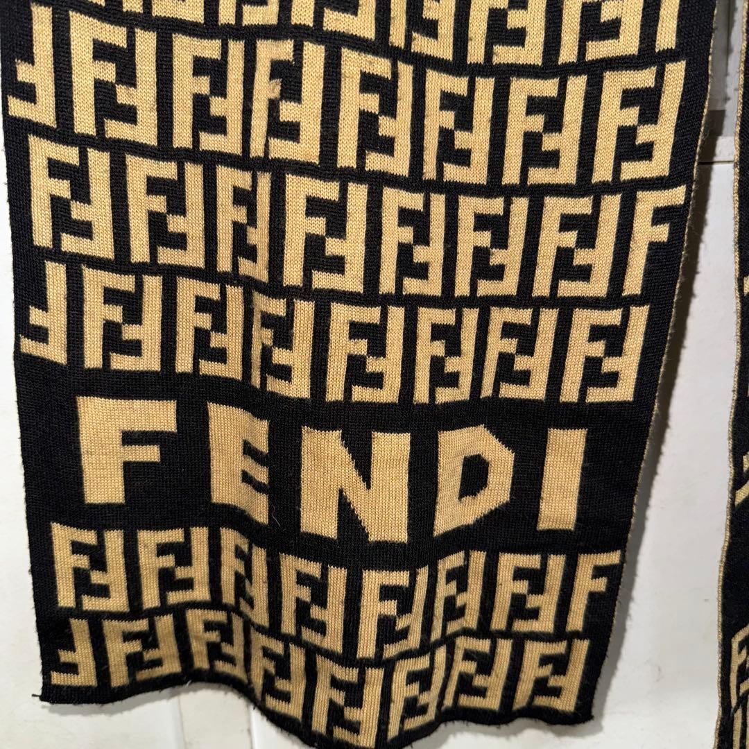 FENDI マフラー　ニット　ストール　ズッカ柄