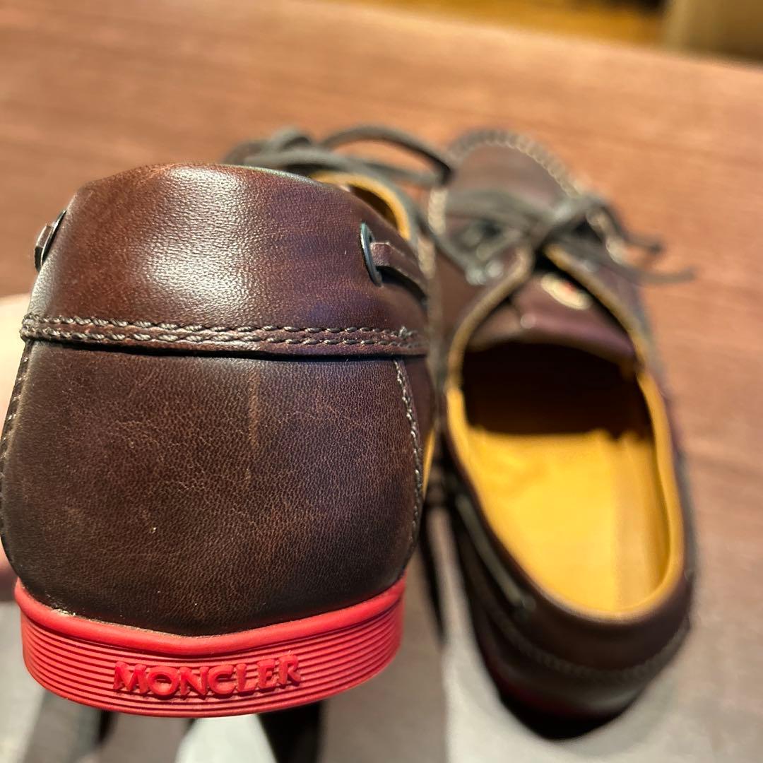 モンクレール デッキシューズ