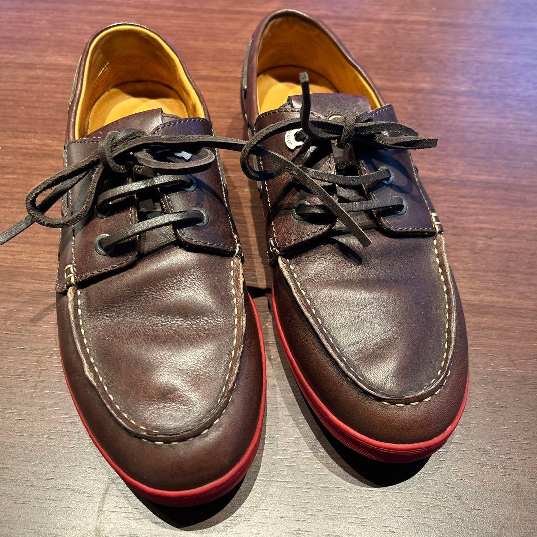 モンクレール デッキシューズ