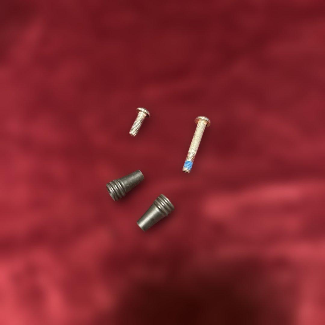 SRAM Force AXS D1 HRD シフター、キャリパーセット