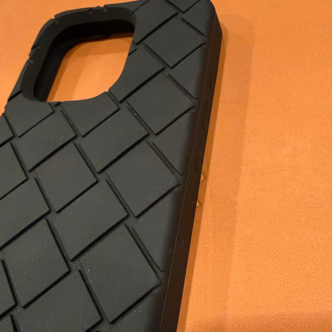 Bottega Veneta ボッテガヴェネタ　iPhone14pro ケース