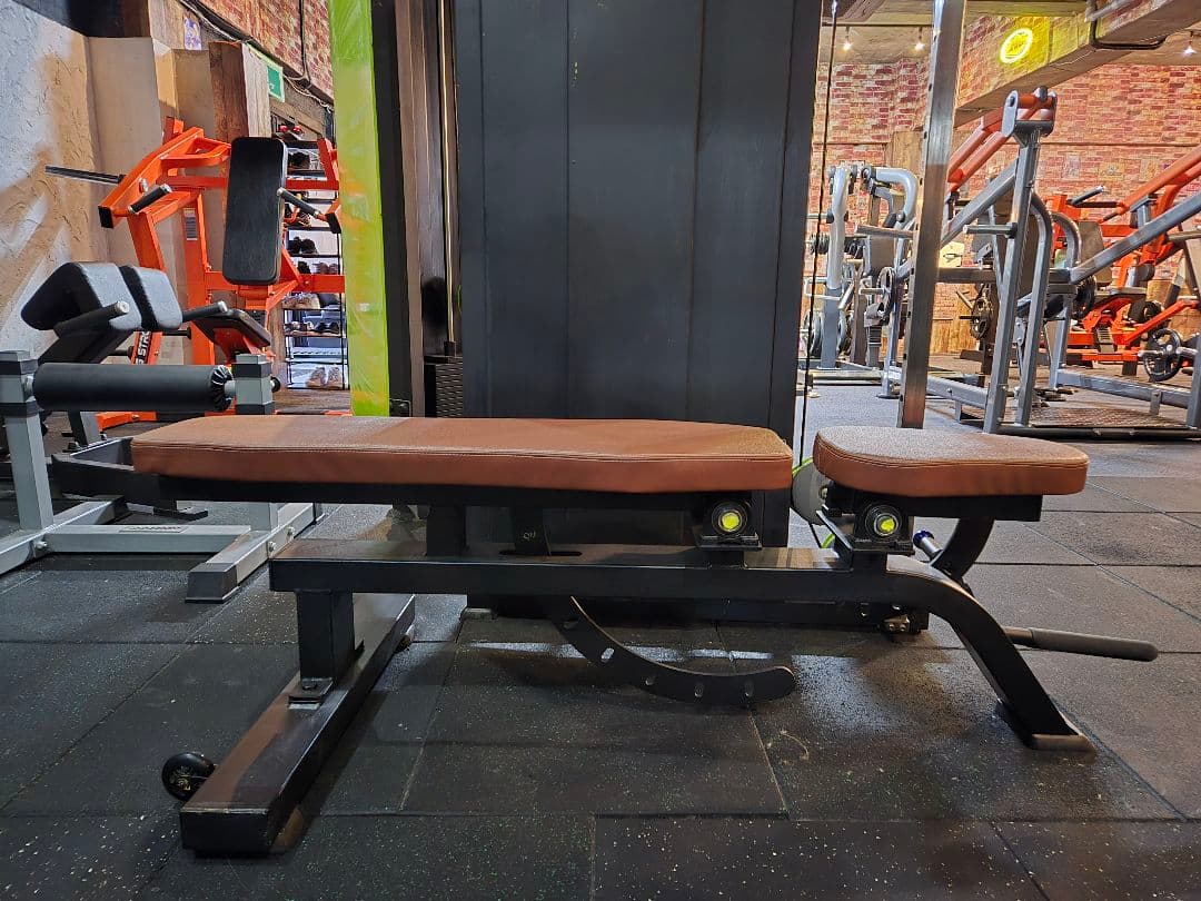 G 9522DNZ インクラインベンチ ブラウン