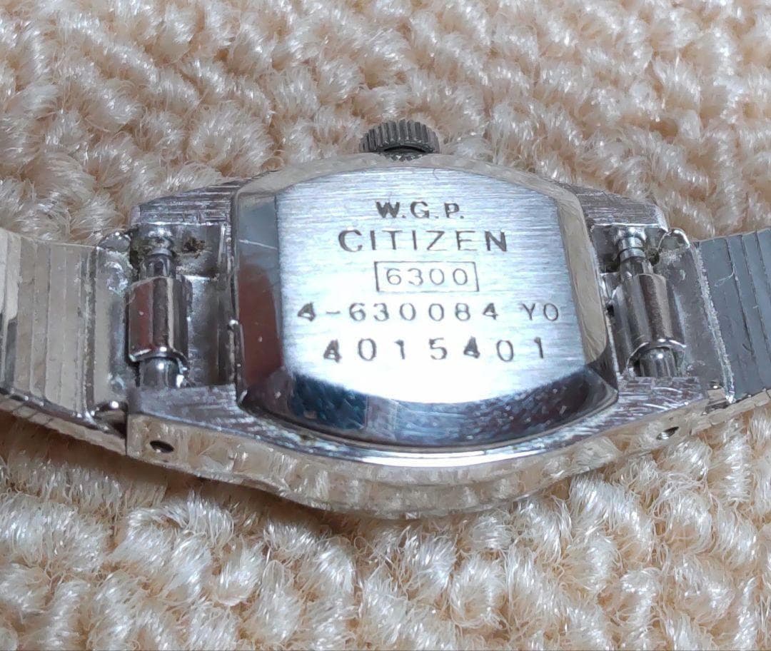 【未使用稼働品】CITIZEN レディース腕時計　手巻き　エメラルドグリン文字盤