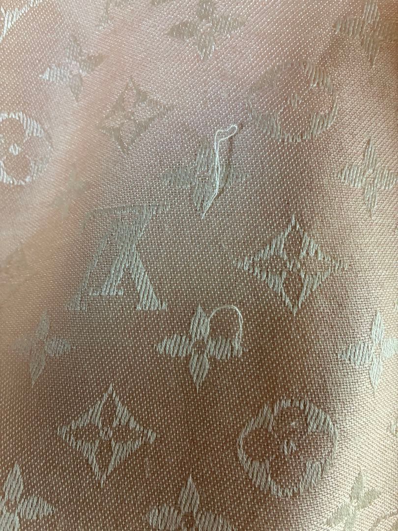 【なっちゃん】Louis Vuitton ルイヴィトン　ショールモノグラム