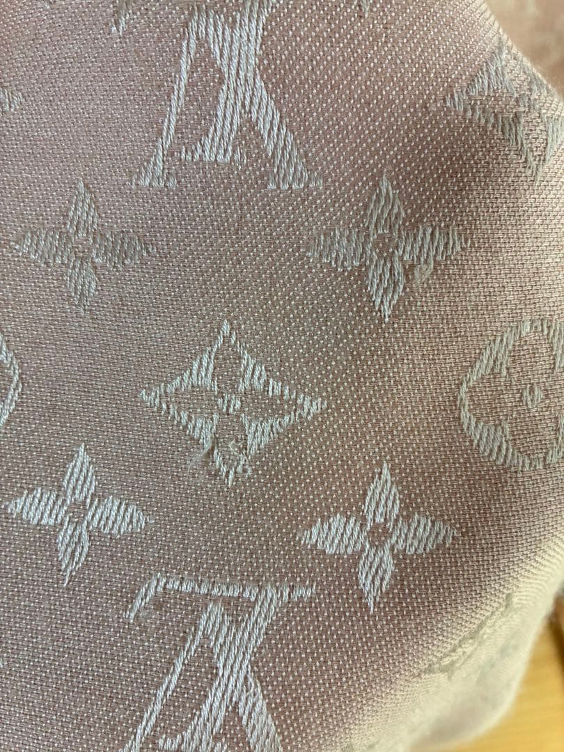 【なっちゃん】Louis Vuitton ルイヴィトン　ショールモノグラム