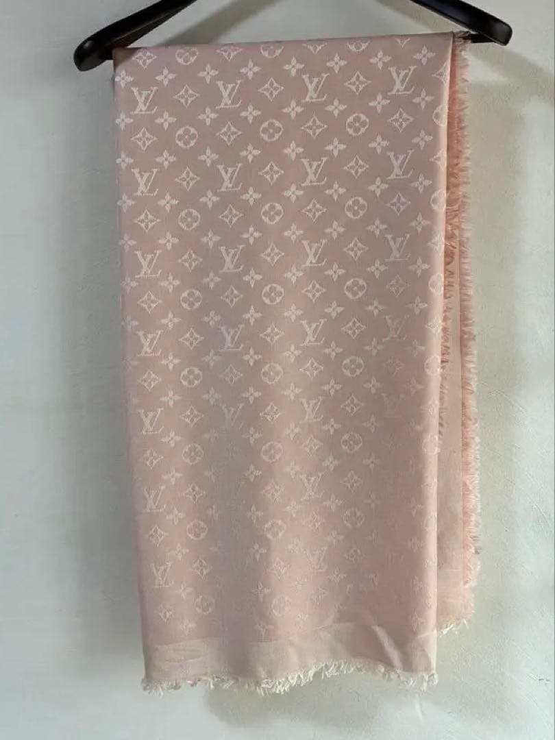 【なっちゃん】Louis Vuitton ルイヴィトン　ショールモノグラム