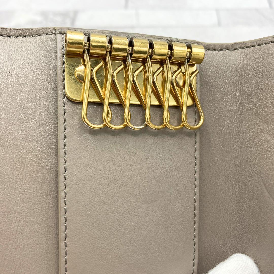 セリーヌ キーケース 6連 グレー ユニセックス キーホルダー エッセンシャル