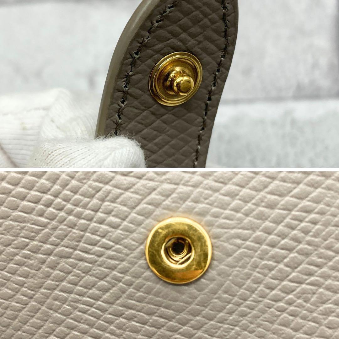 セリーヌ キーケース 6連 グレー ユニセックス キーホルダー エッセンシャル