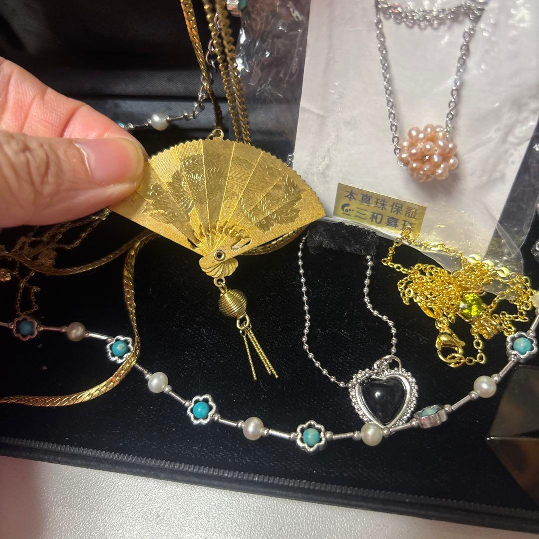 遺品生前整理アクセサリーまとめ　ゴールドネックレス、指輪、K10など