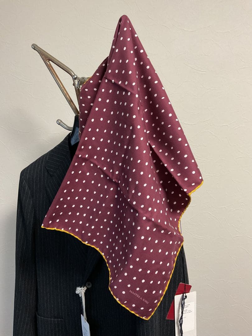 MAATEE&SONSシルクスカーフ未使用