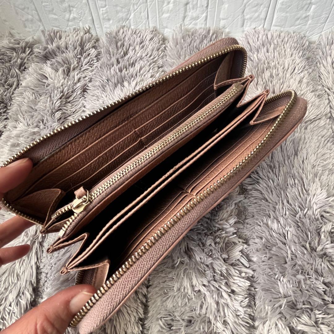 GUCCI GGキャンバス ラウンドジップ　インターロッキング　長財布　ピンク