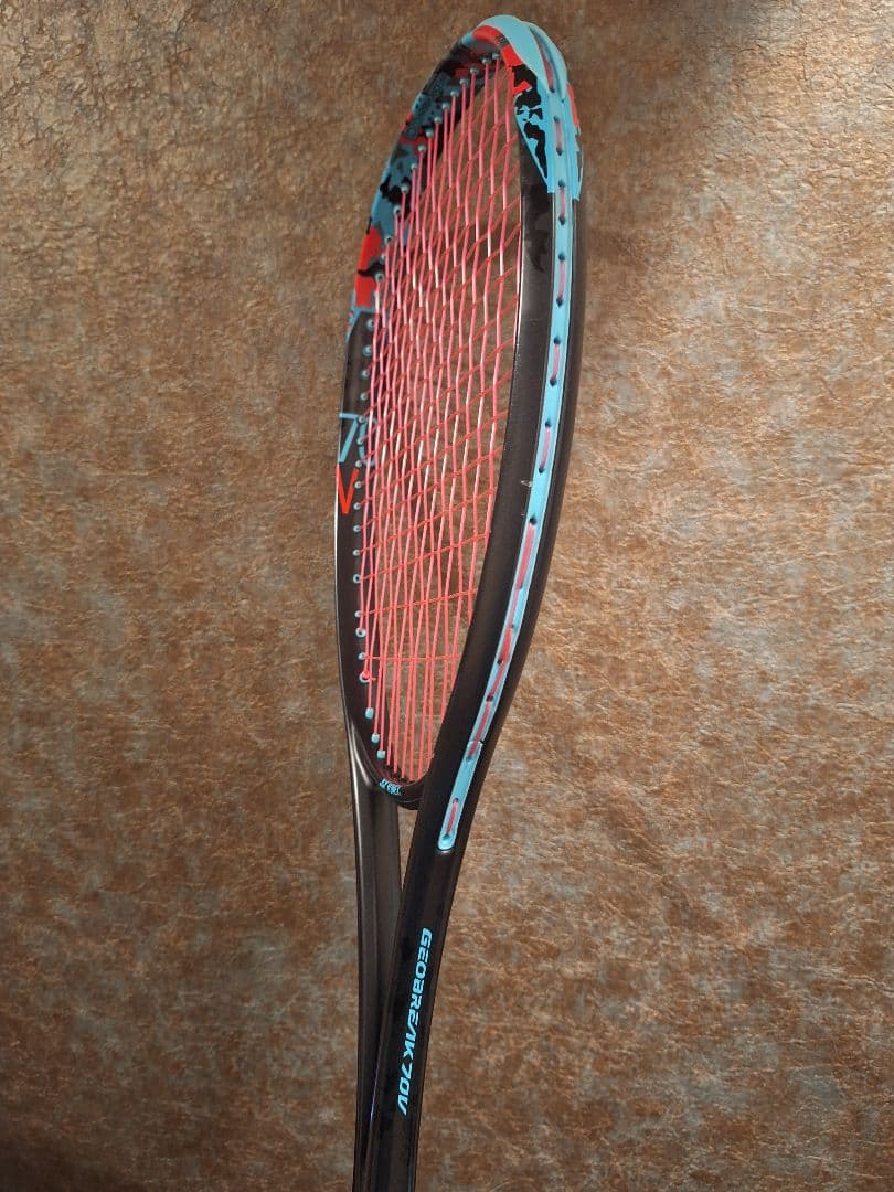 YONEX GEOBREAK 70V　 ジオブレイク70V