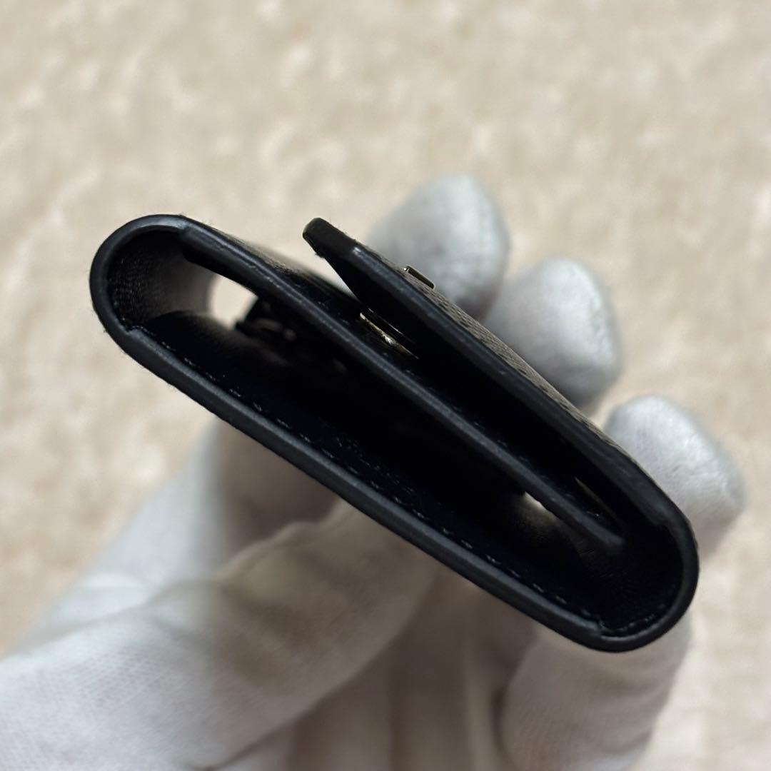 【極美品】PRADA プラダ キーケース 6連 サフィアーノ 黒