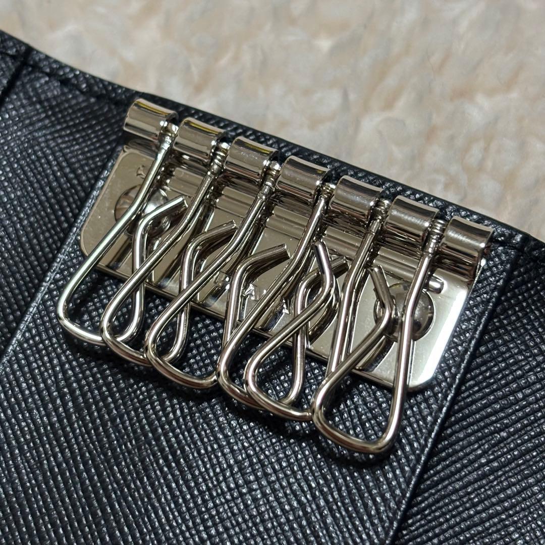 【極美品】PRADA プラダ キーケース 6連 サフィアーノ 黒