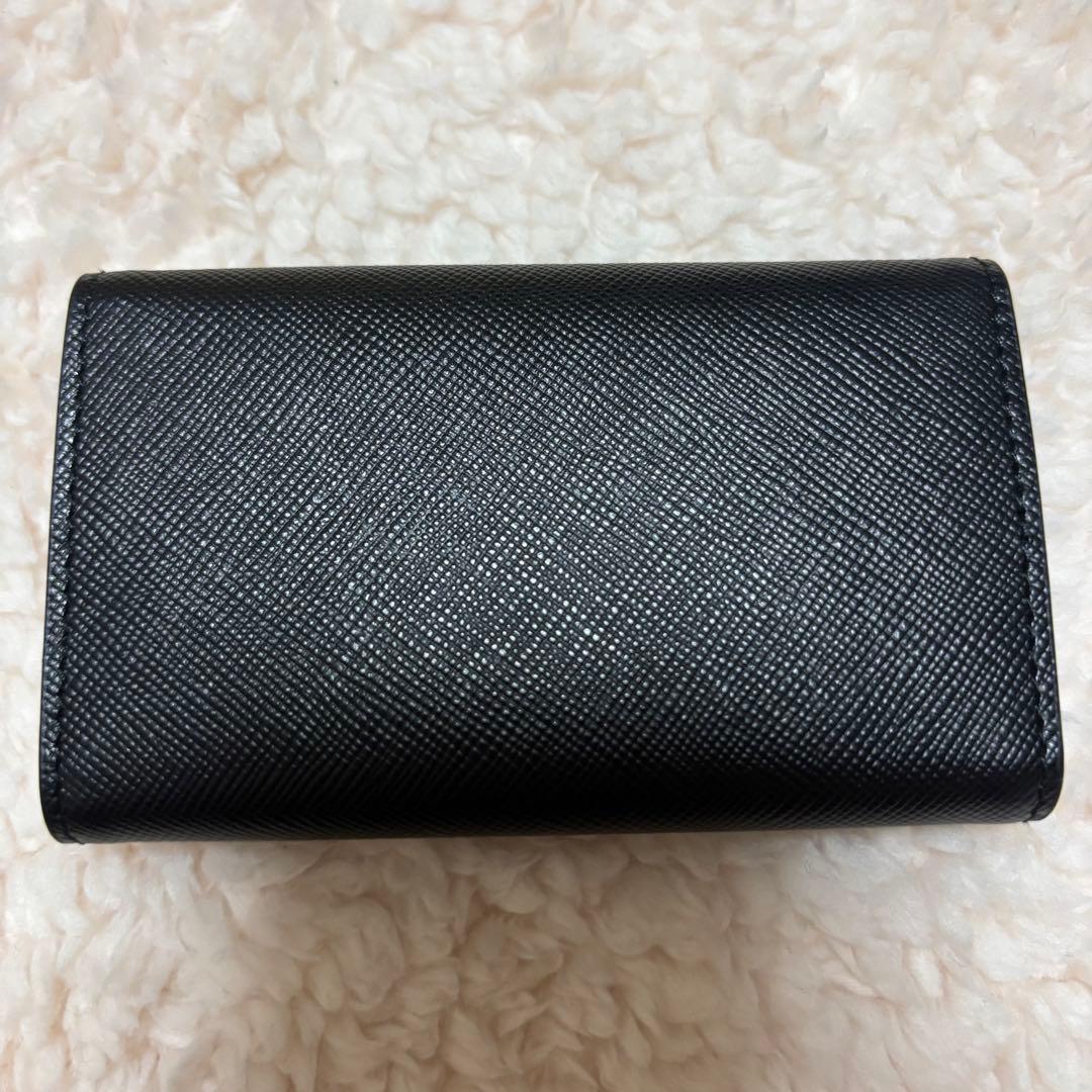 【極美品】PRADA プラダ キーケース 6連 サフィアーノ 黒