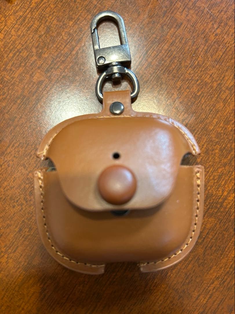 AirPods 4 アクティブノイズ キャンセリング搭載、ワイヤレスイヤホン